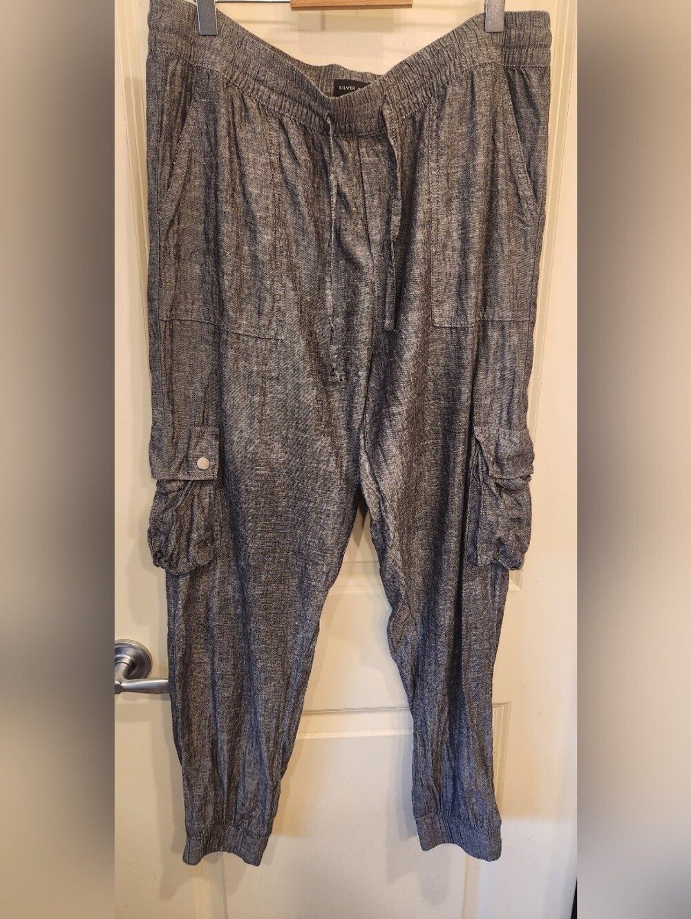 Silver Jeans Gray Textured Cargo Pants